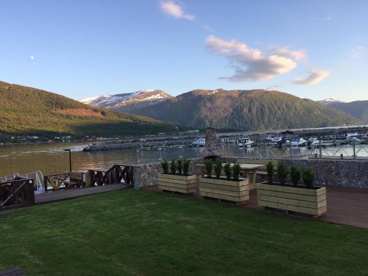 Solstrand Fjord Holiday Eidsvåg 외부 사진