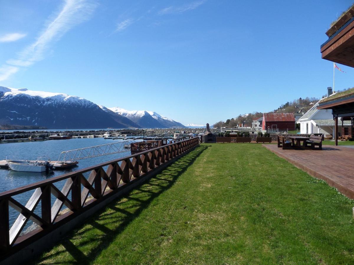 Solstrand Fjord Holiday Eidsvåg 외부 사진